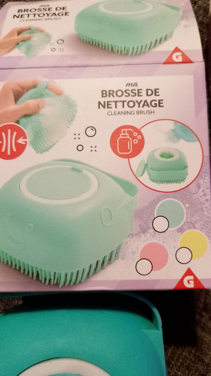 Brosse de nettoyage - photo numéro 2