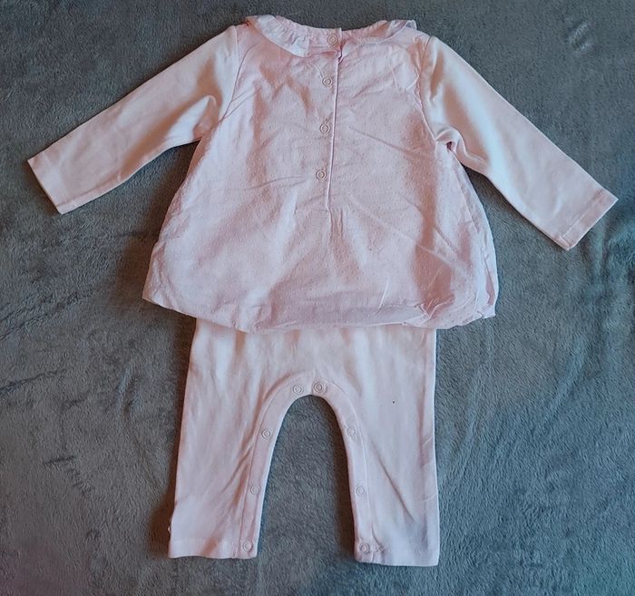 Ensemble bébé - photo numéro 4