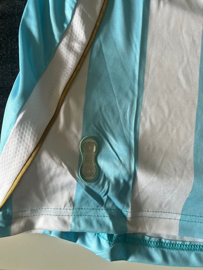 Maillot rétro Argentine domicile 2006 🇦🇷 Messi n°19 – Taille L - photo numéro 3