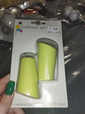 Embout tringle a rideau