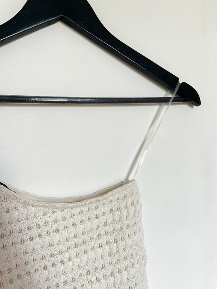 Haut crochet léger asymétrique - photo numéro 3