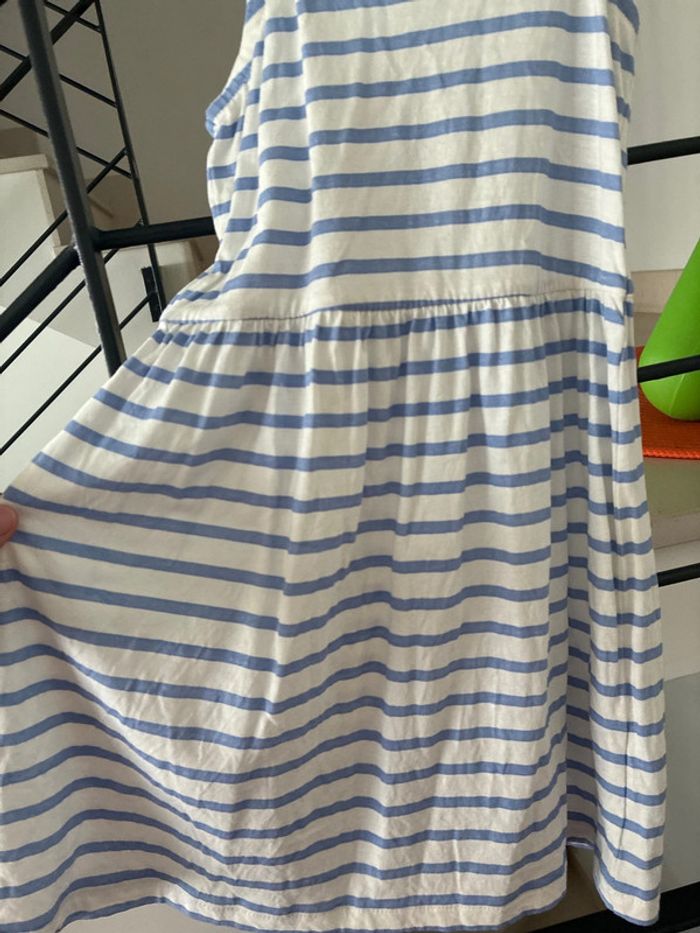 Robe légère en coton Kiabi taille 6 ans neuve - photo numéro 2