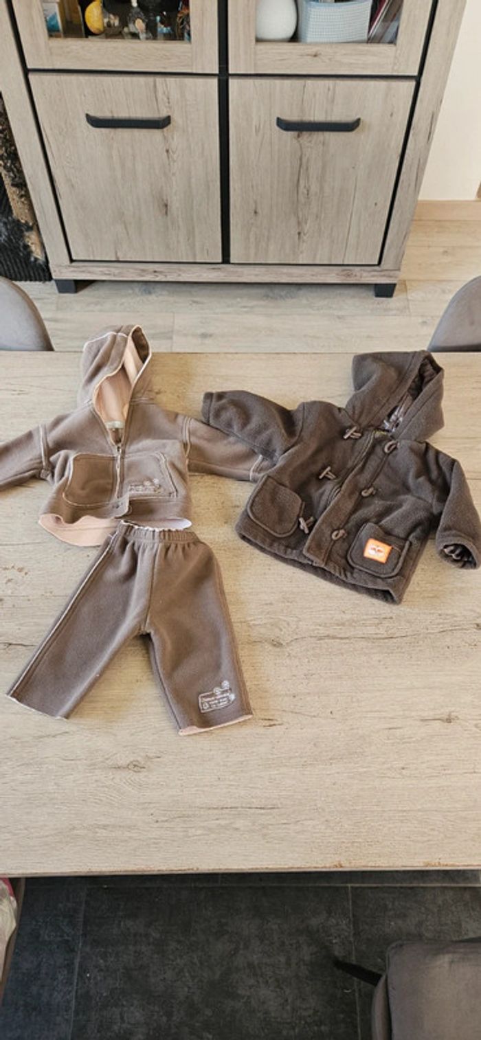 Lot de 10 vêtements d hiver, fille, taille 6 mois - photo numéro 7