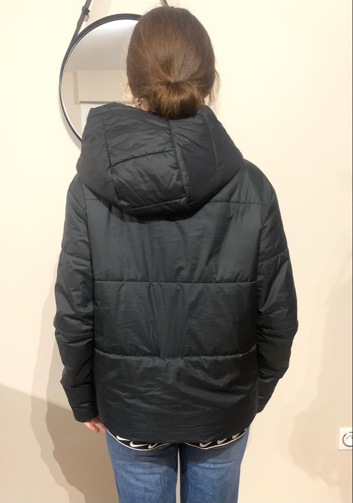 Manteau d’hiver Nike - photo numéro 3