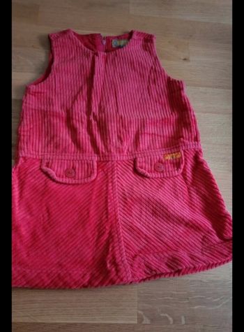 Robe en velour enfant