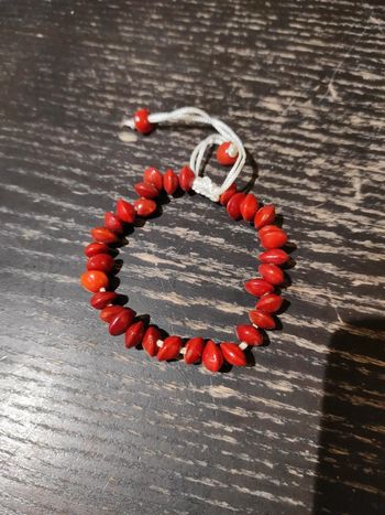 Bracelet perles rouge foncé