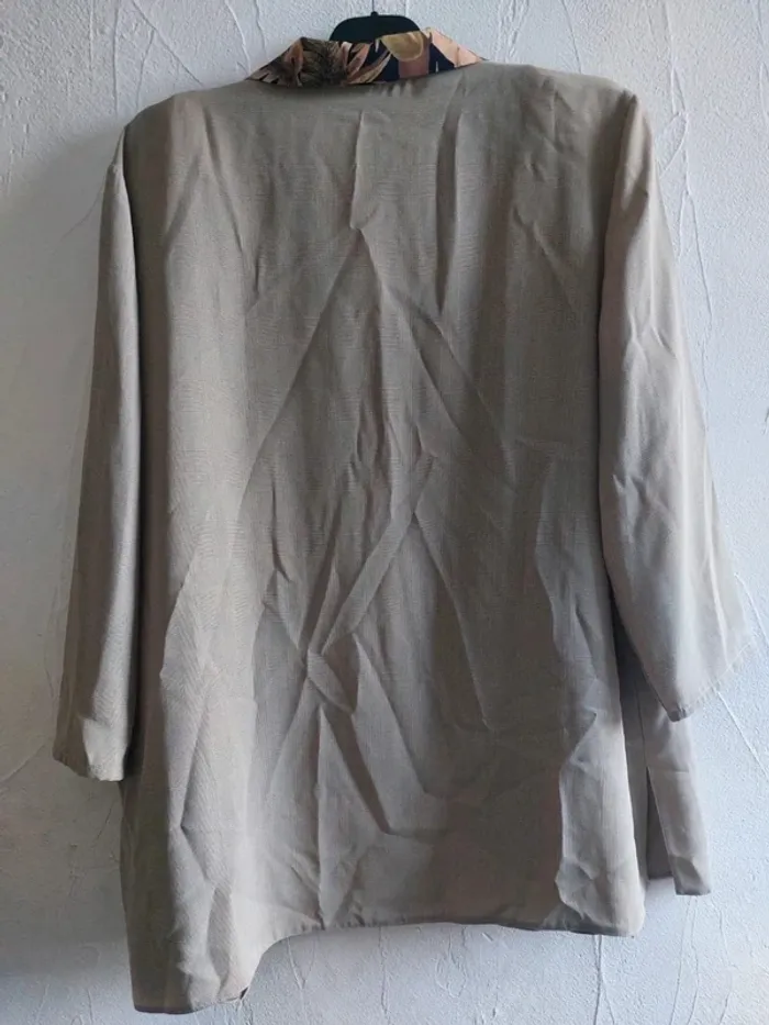 Veste avec top à motif intégré - photo numéro 6