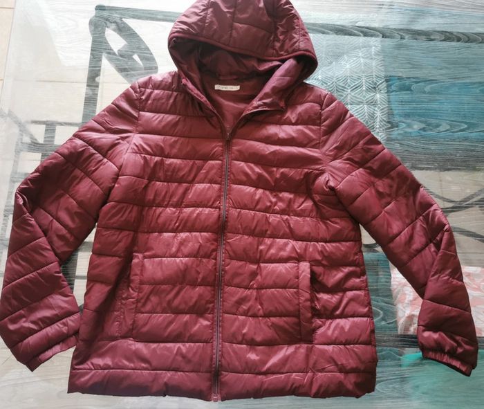 Doudoune légère bordeaux femme Taille L