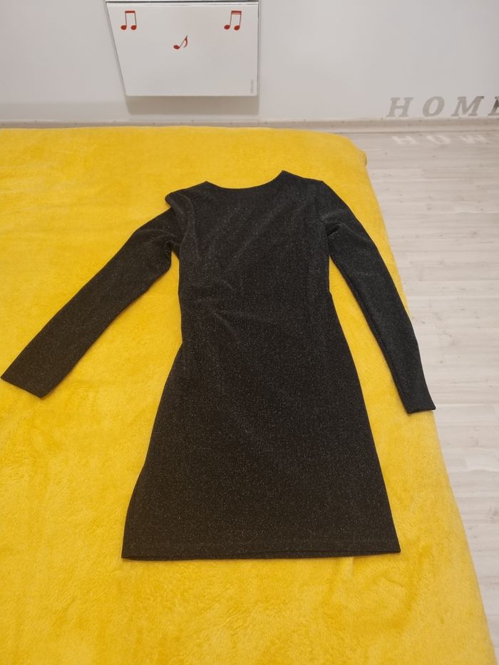 Robe parfaite état - photo numéro 2