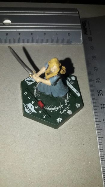 Eowyn  figurine