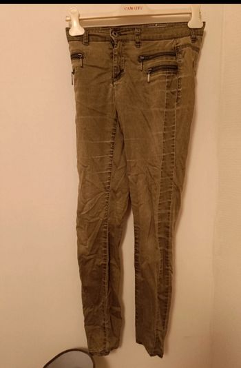 Pantalon Vert Kaki ONLY  Taille S (36)  Coupe Ajustée