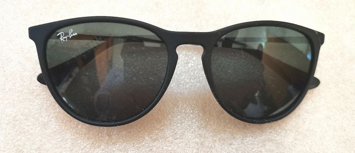 Lunettes de soleil "Ray ban" - photo numéro 3