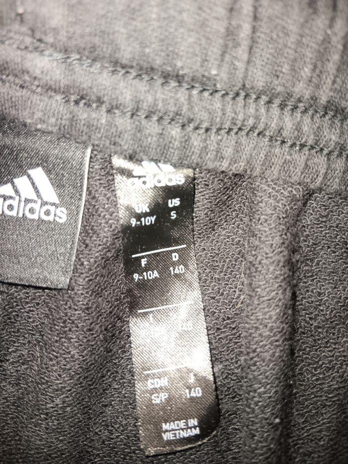 Ensemble ADIDAS - photo numéro 4