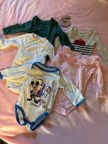 Lot bodies manches longues 6 mois