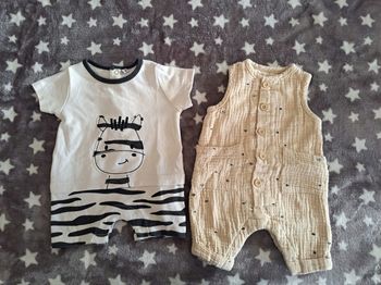 Lot 2 combinaison 1 mois