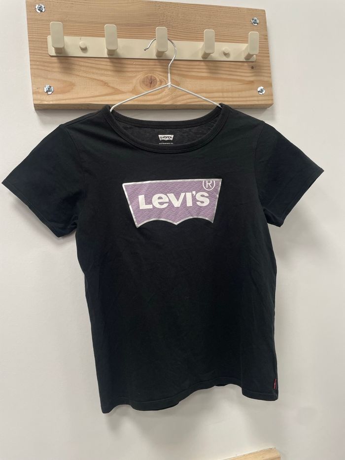 T-shirt Levi’s noir – Taille 14 ans – Très bon état - photo numéro 3
