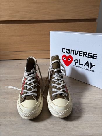 Converse x Comme des Garçons Play – Montantes kaki