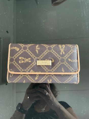 Portefeuille de la marque Eslee