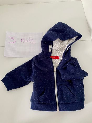2 gilets 3 mois