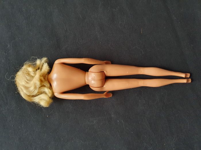 Poupée Barbie blonde Mattel Inc 1966 Philippines vintage - photo numéro 5