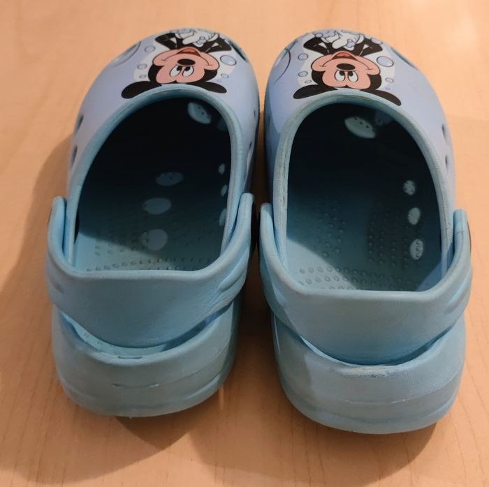Paire de crocs 🐦 Mickey 🎈 Mousse 🌈 26/27 - photo numéro 6