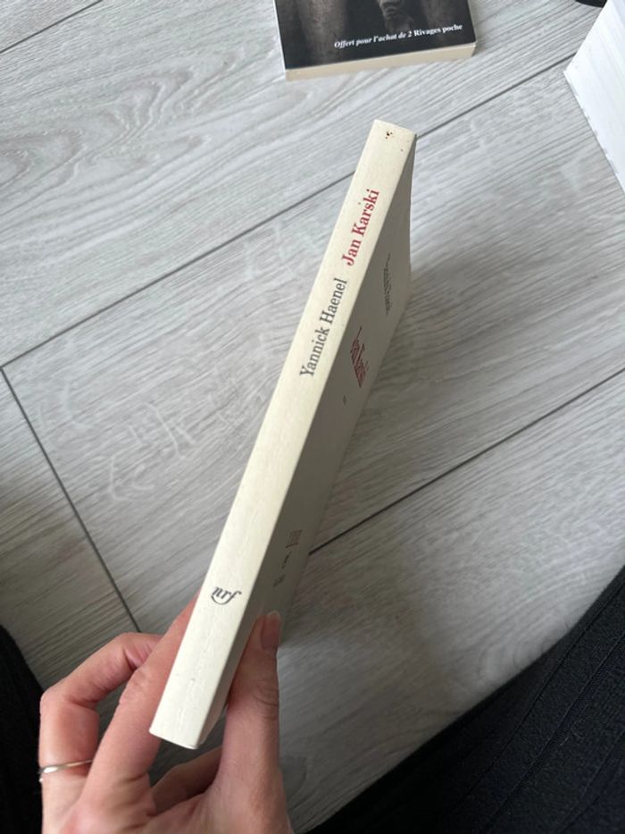 Livre Jan Karski de Yannick haenel - photo numéro 2