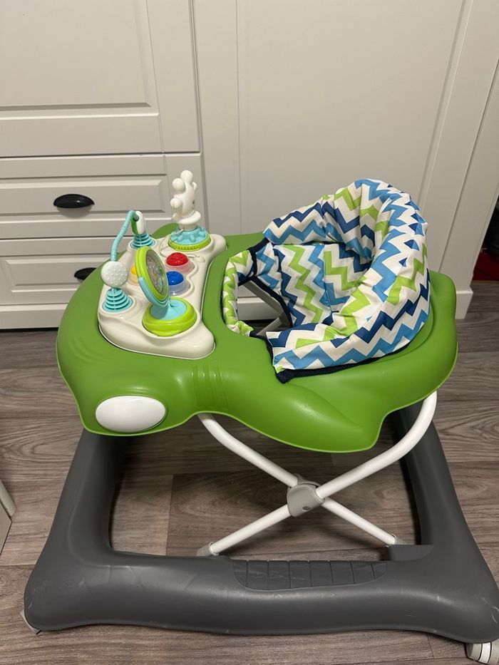 Trotteur bébé 6/12m - photo numéro 3