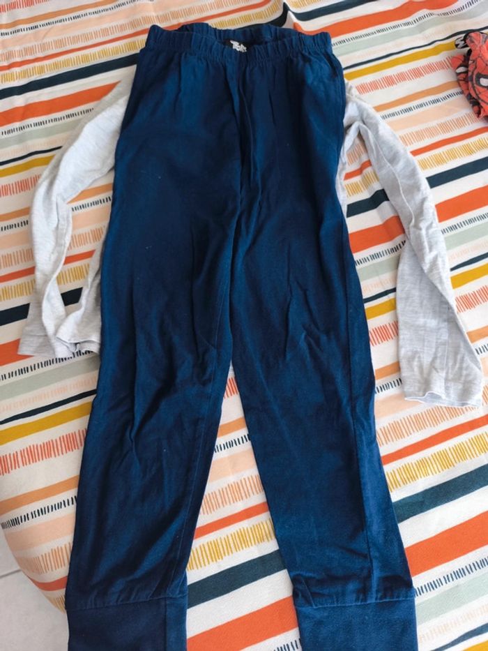 Pyjama les trolls 7 ans - photo numéro 2