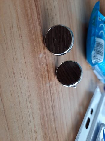Boutons de manchettes neuf