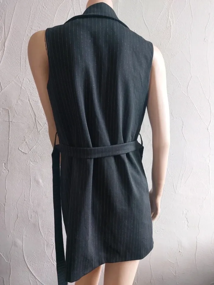 Veste sans manches à rayures avec ceinture - photo numéro 4