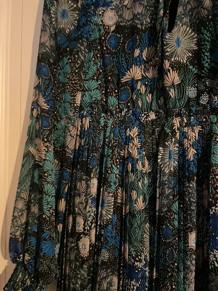 Robe 👗 bleu fleuries - photo numéro 4