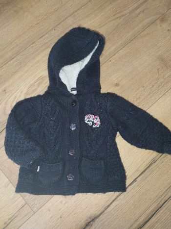 Petite veste très chaude 9 mois