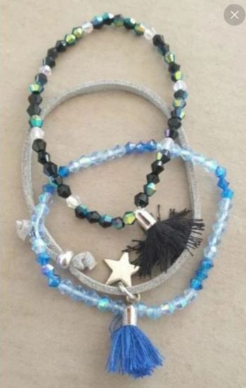 Lot de 3 bracelets neufs