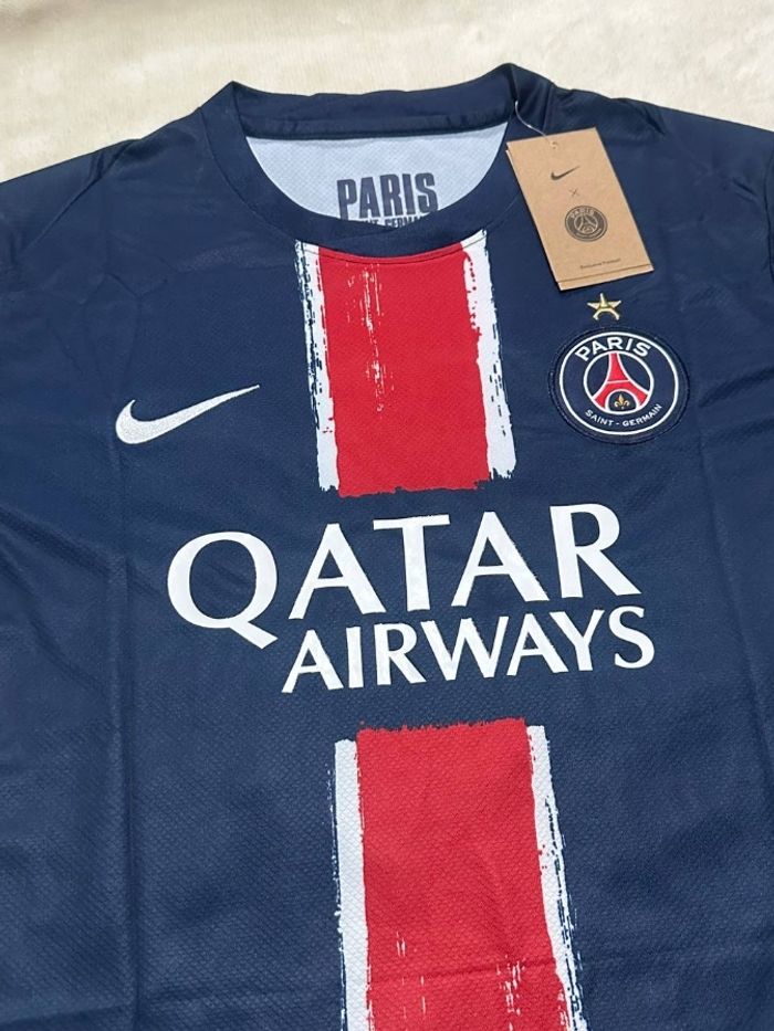 Maillot du Paris Saint-Germain champion - photo numéro 3