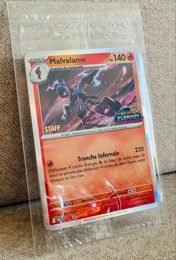 Pokémon 4 cartes scellées stamp STAFF me02 Flammes fantasmagoriques