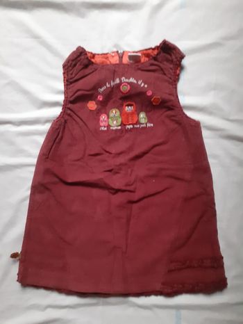 Robe bordeaux motif famille