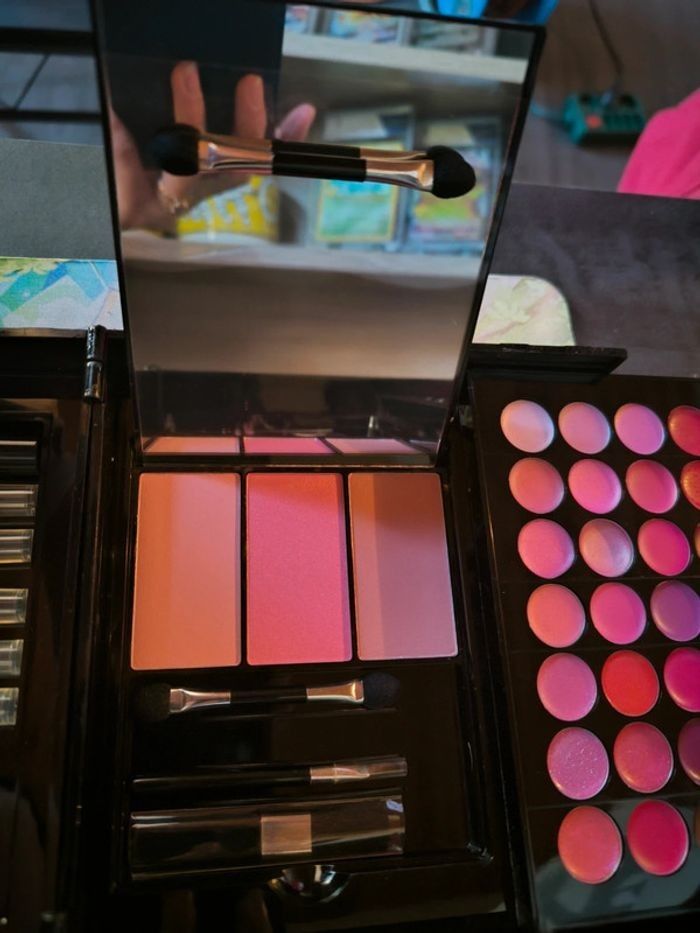 Palette maquillage - photo numéro 9