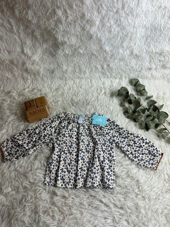 Blouse fleurie obaibi taille 12 mois