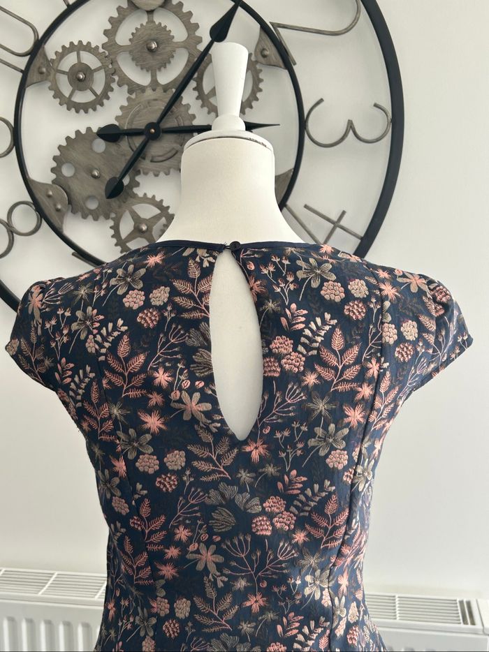 Robe Naf Naf taille 36 - photo numéro 6