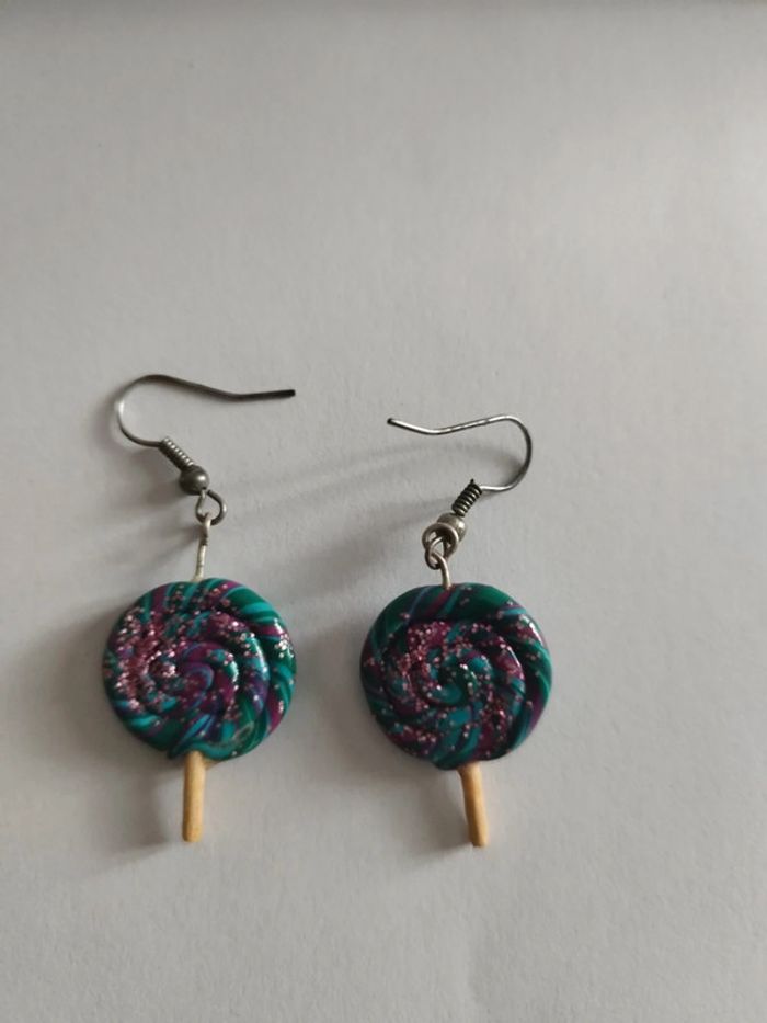 Boucles d'oreilles fantaisie