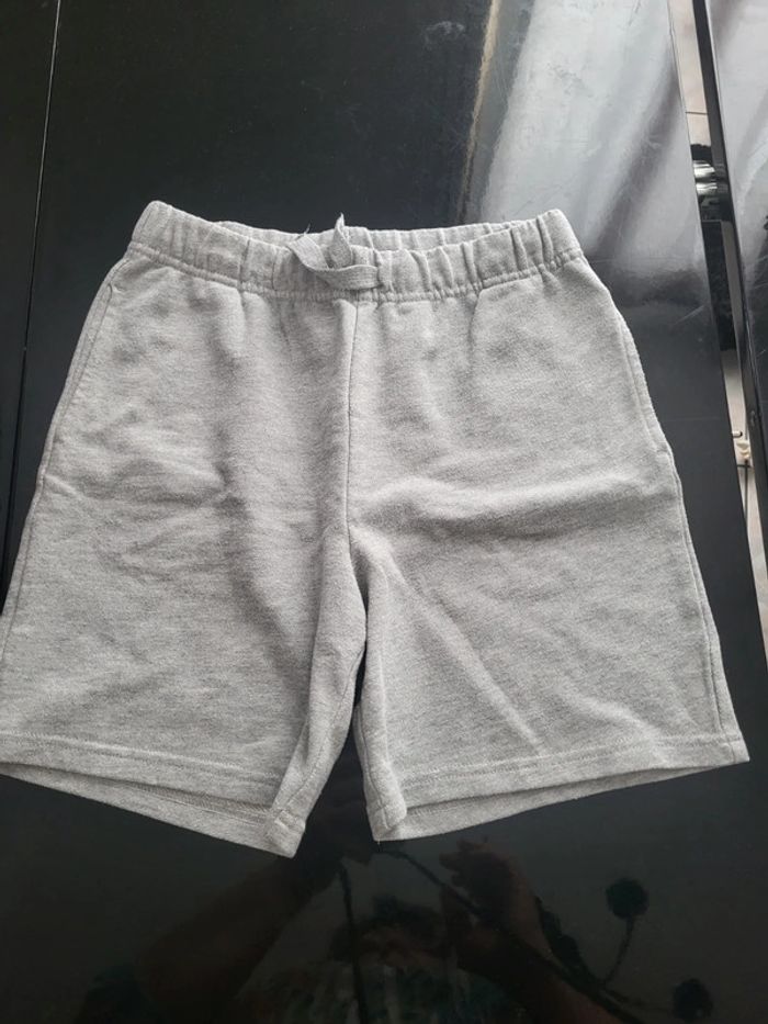 Short gris tex 10 ans
