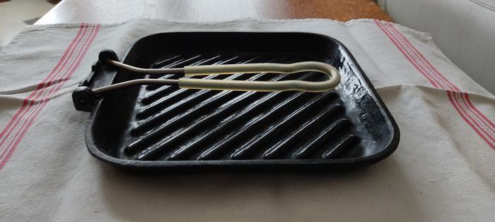 Grill en fonte - photo numéro 3