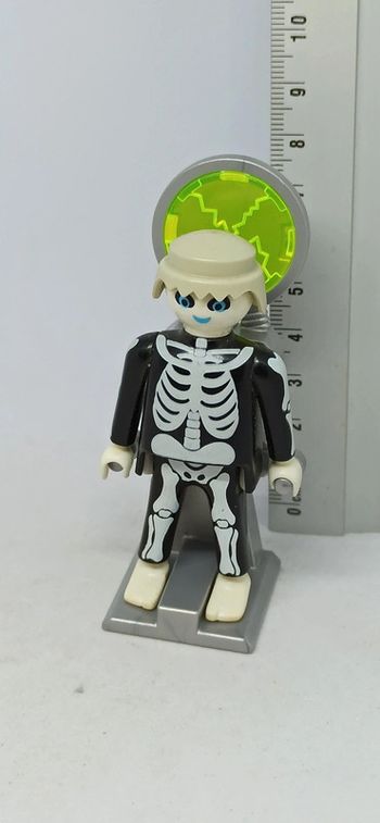 Homme zombie fantôme avec support playmobil