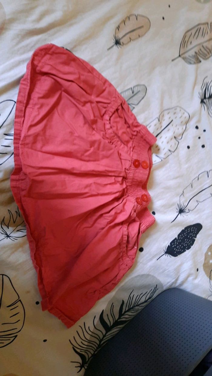 Jupe rouge - photo numéro 2