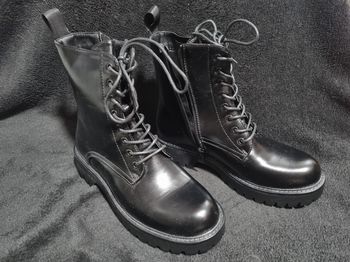 Paires De Bottines Noires