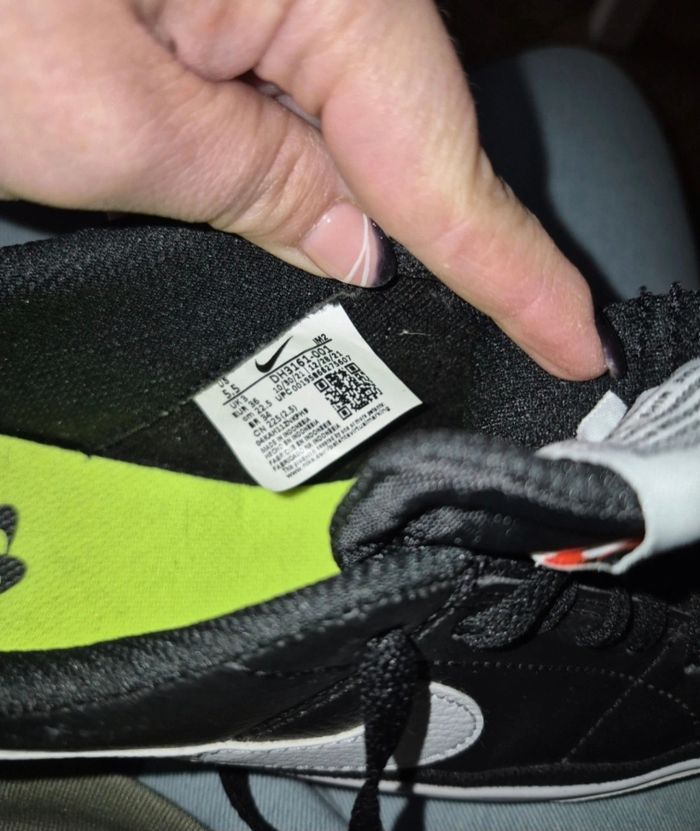 Basket Nike cuir 36 neuf - photo numéro 6