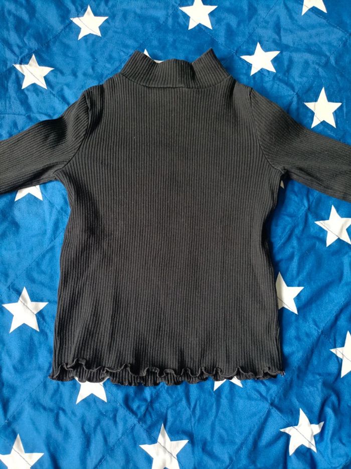 Tee shirt manches longues col roulé