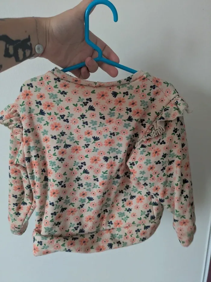 Pull 2 ans/ 24 mois - photo numéro 4