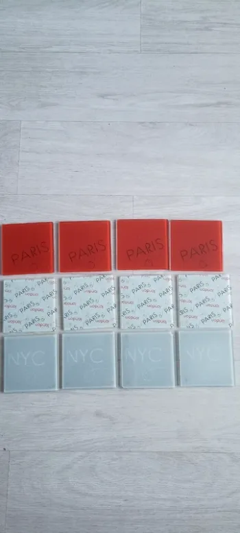 Lot de 12 dessous de verre en verre