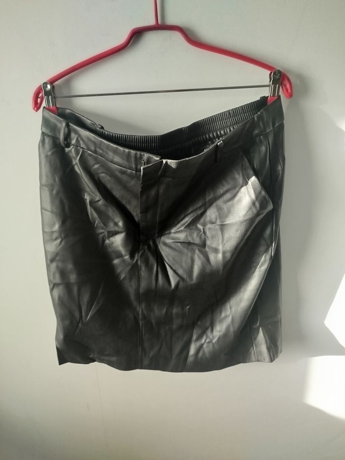 Jupe Kiabi taille 44